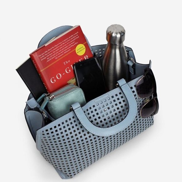 NWT Blue Vegan Leather Top Handle Shoulder Bag Purse - Picture 4 of 5